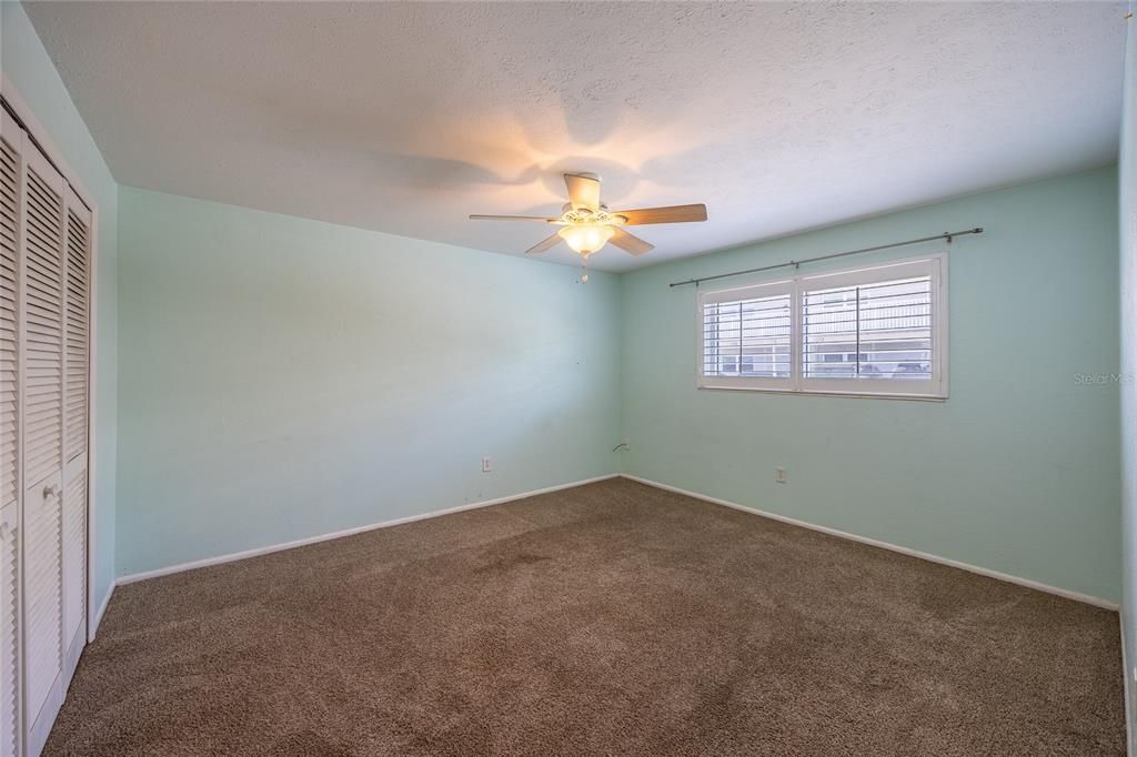 For Sale: $209,900 (3 beds, 2 baths, 1175 Square Feet)