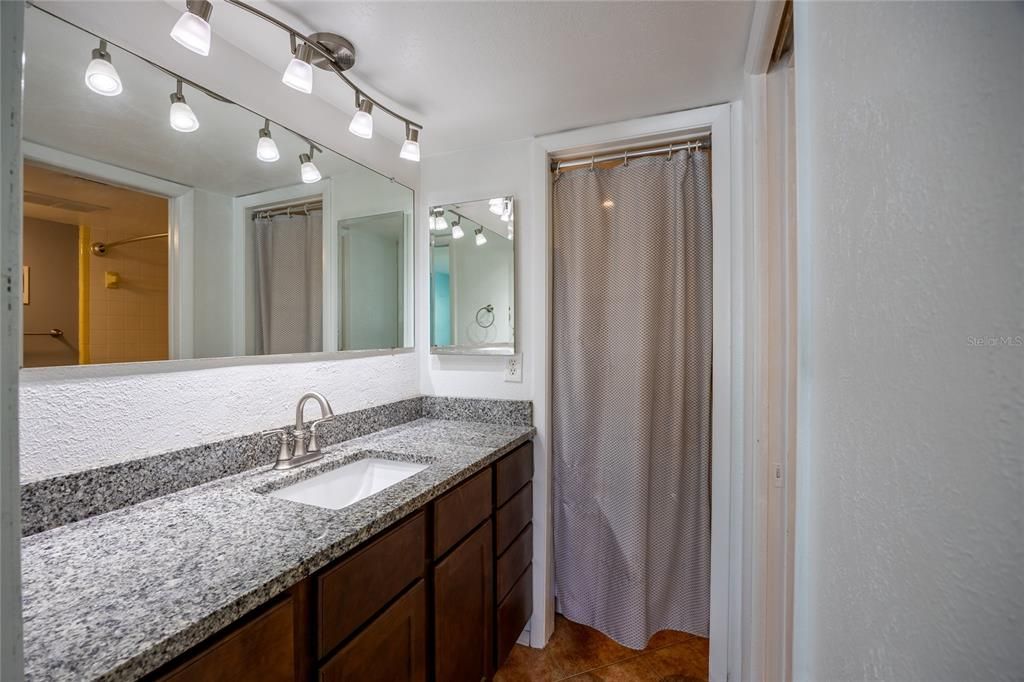 For Sale: $209,900 (3 beds, 2 baths, 1175 Square Feet)