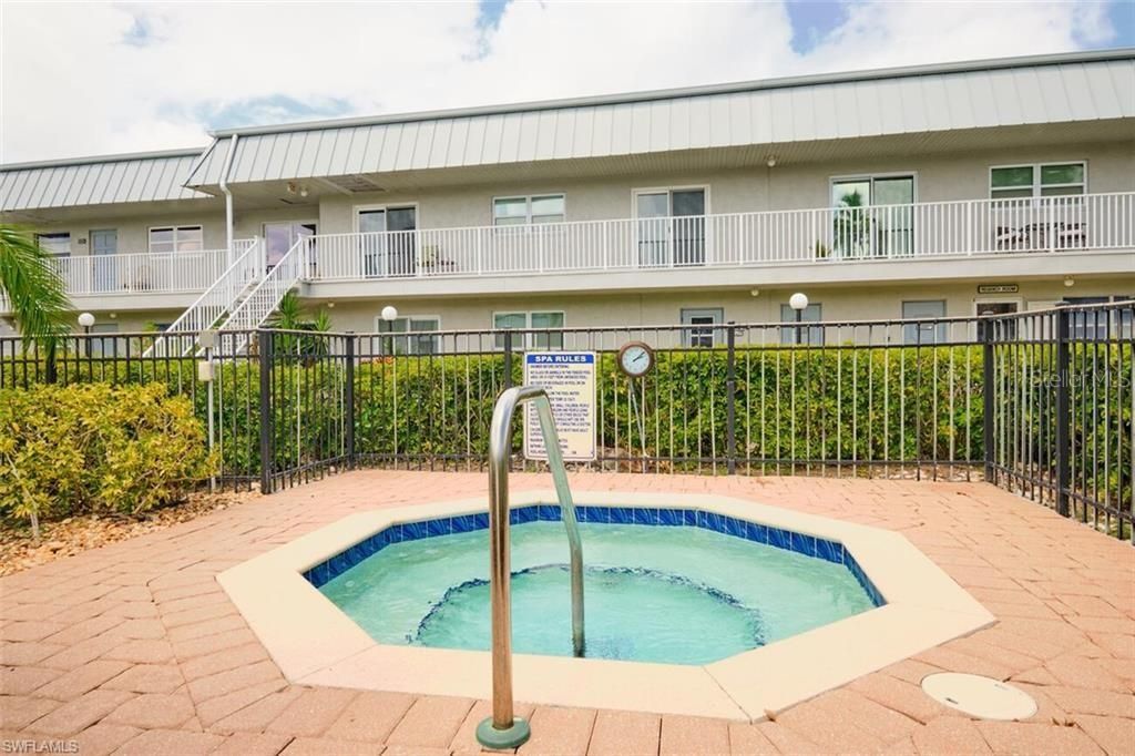 For Sale: $209,900 (3 beds, 2 baths, 1175 Square Feet)