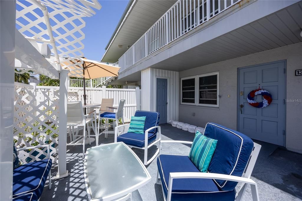 For Sale: $209,900 (3 beds, 2 baths, 1175 Square Feet)
