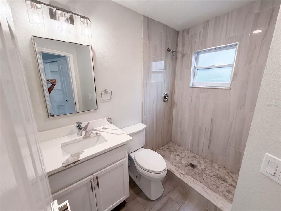 For Sale: $284,000 (2 beds, 2 baths, 1088 Square Feet)