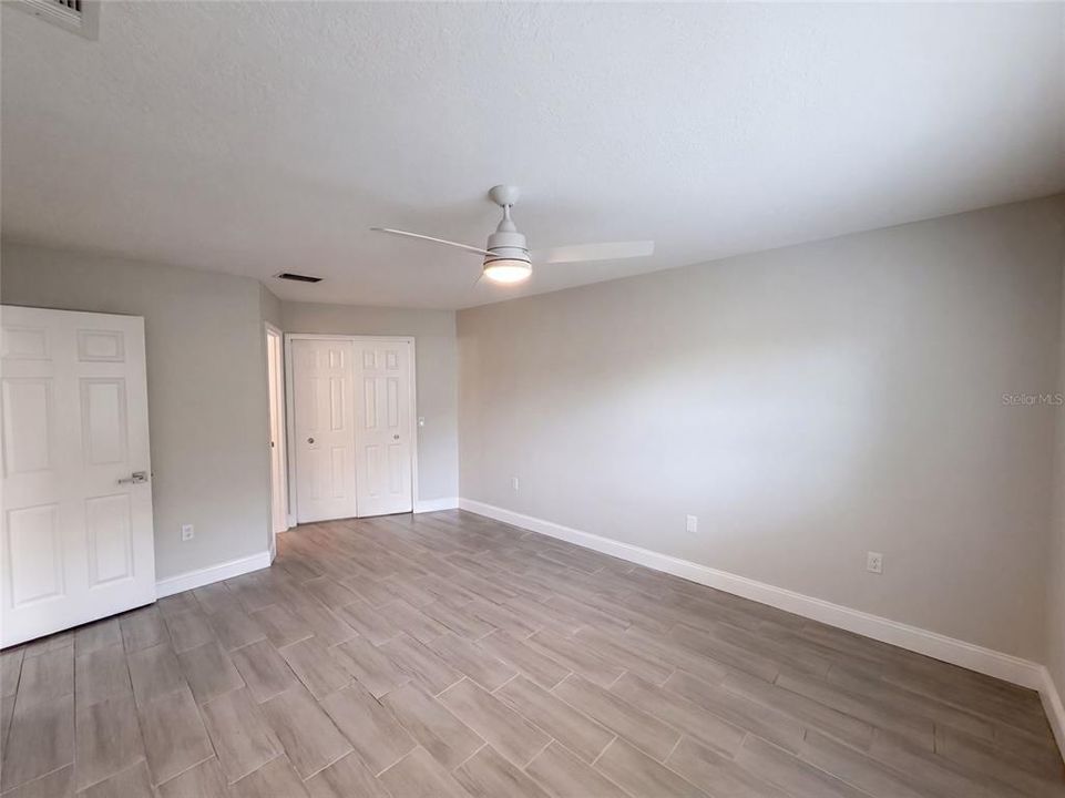 For Sale: $284,000 (2 beds, 2 baths, 1088 Square Feet)