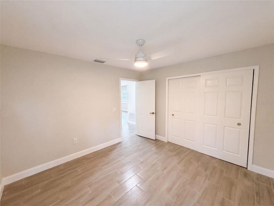 For Sale: $284,000 (2 beds, 2 baths, 1088 Square Feet)