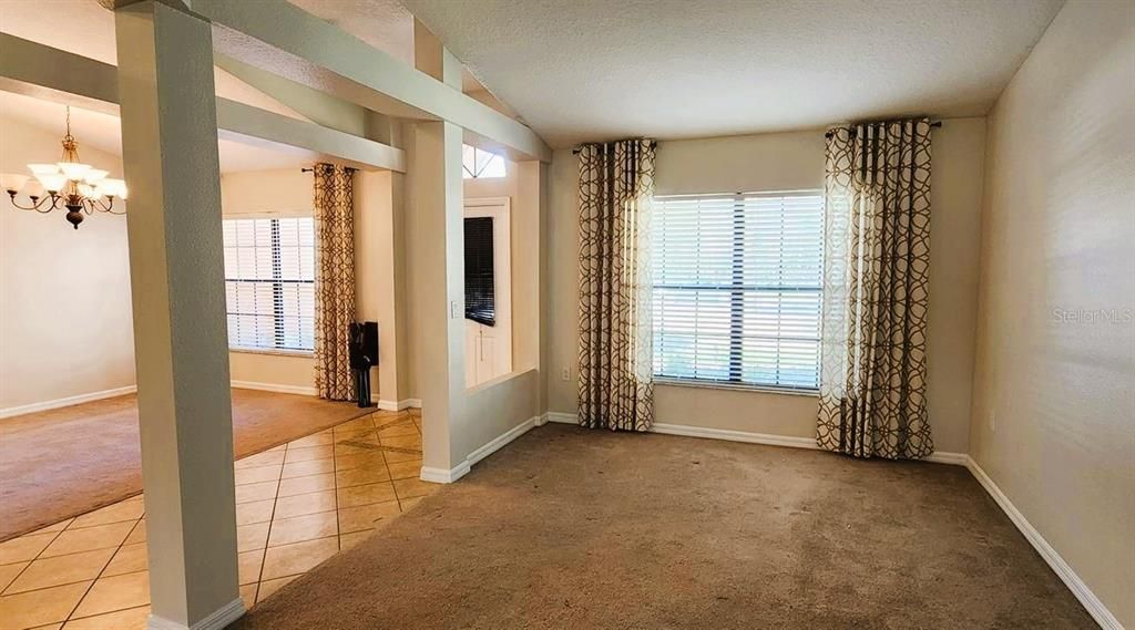 For Rent: $2,650 (5 beds, 3 baths, 2911 Square Feet)