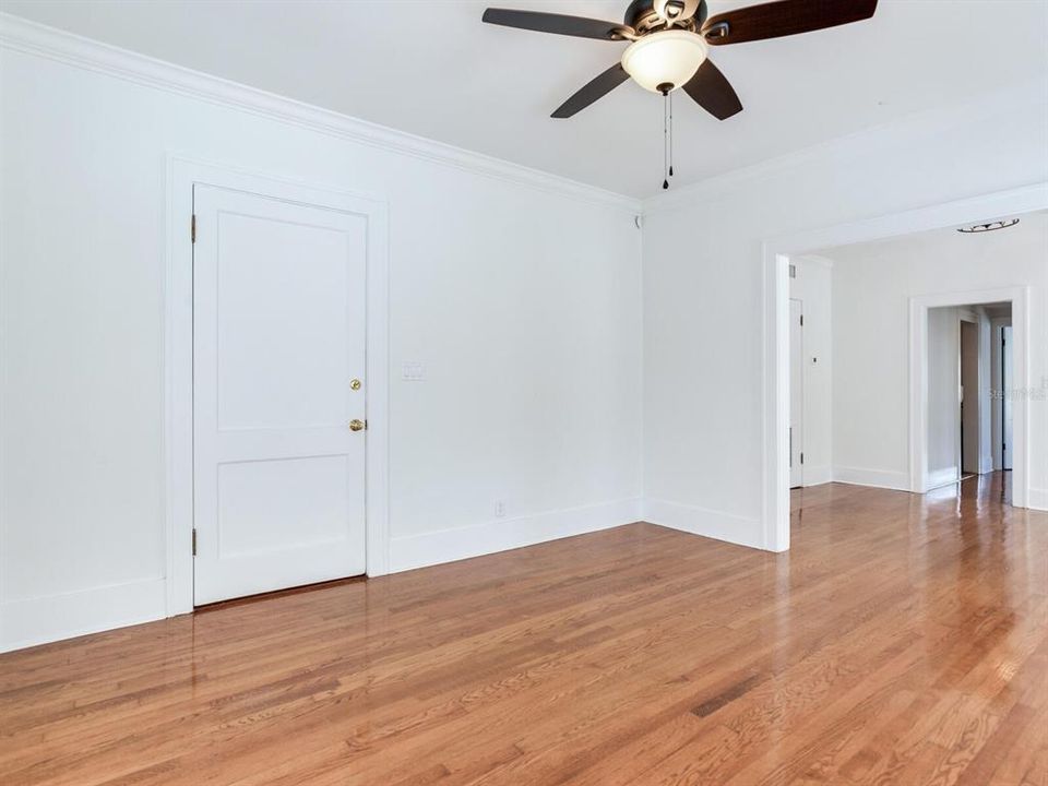 В аренду: $2,950 (1 спален, 1 ванн, 1100 Квадратных фут)