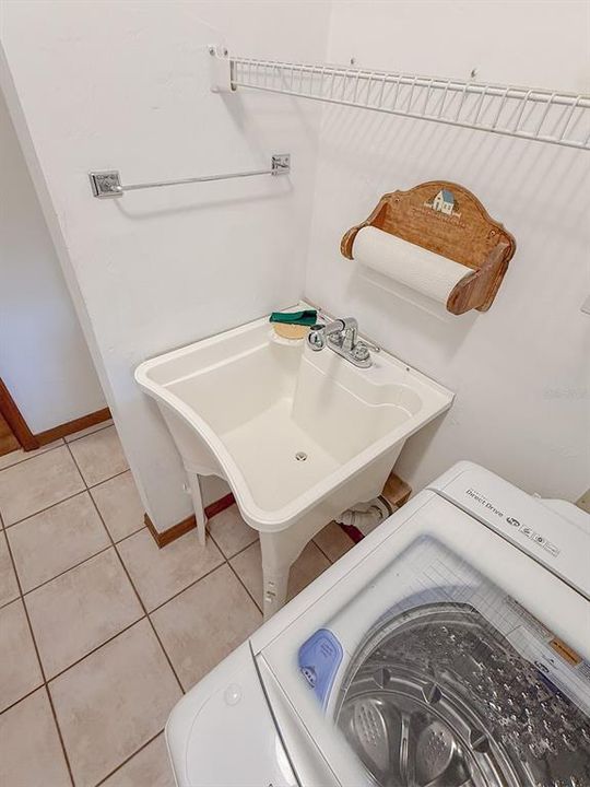 En Venta: $449,756 (3 camas, 2 baños, 2149 Pies cuadrados)