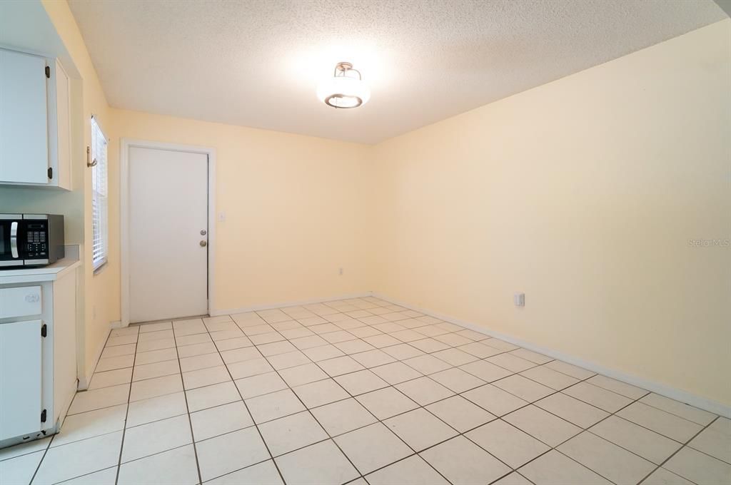 En Renta: $2,600 (3 camas, 2 baños, 1835 Pies cuadrados)