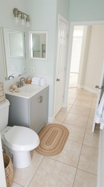 En Venta: $610,000 (5 camas, 2 baños, 3633 Pies cuadrados)