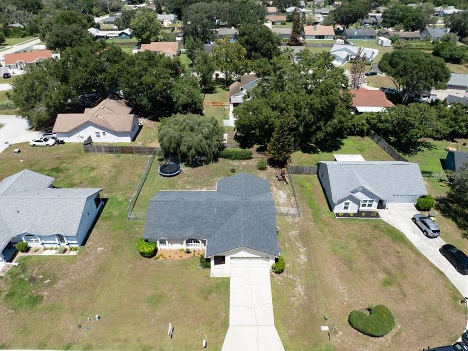 For Sale: $325,000 (3 beds, 2 baths, 1450 Square Feet)