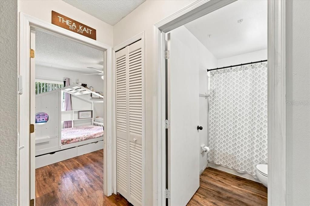 For Sale: $325,000 (3 beds, 2 baths, 1450 Square Feet)