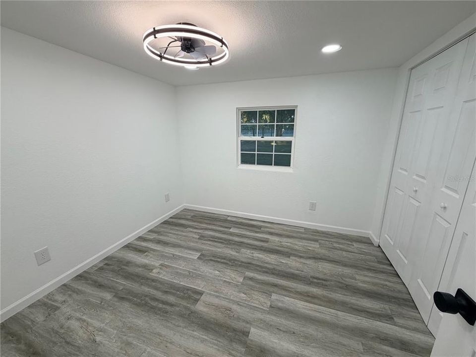 Activo con contrato: $250,000 (3 camas, 2 baños, 924 Pies cuadrados)