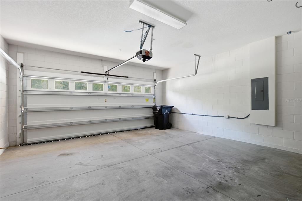 В аренду: $2,495 (3 спален, 2 ванн, 1731 Квадратных фут)