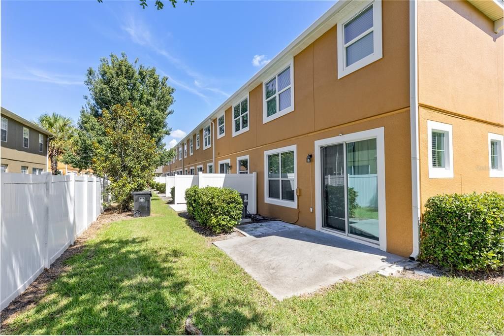 В аренду: $2,495 (3 спален, 2 ванн, 1731 Квадратных фут)