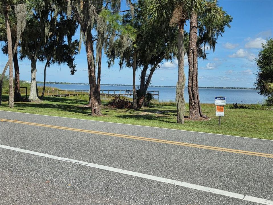 待售: $96,000 (2.02 acres)