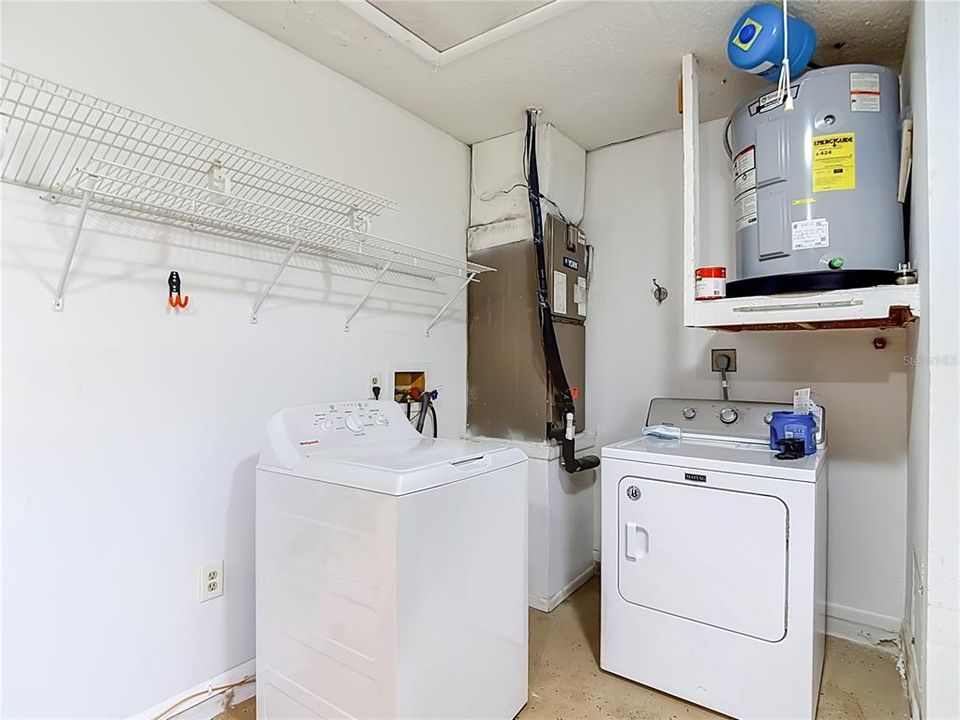 En Venta: $224,900 (2 camas, 2 baños, 1384 Pies cuadrados)