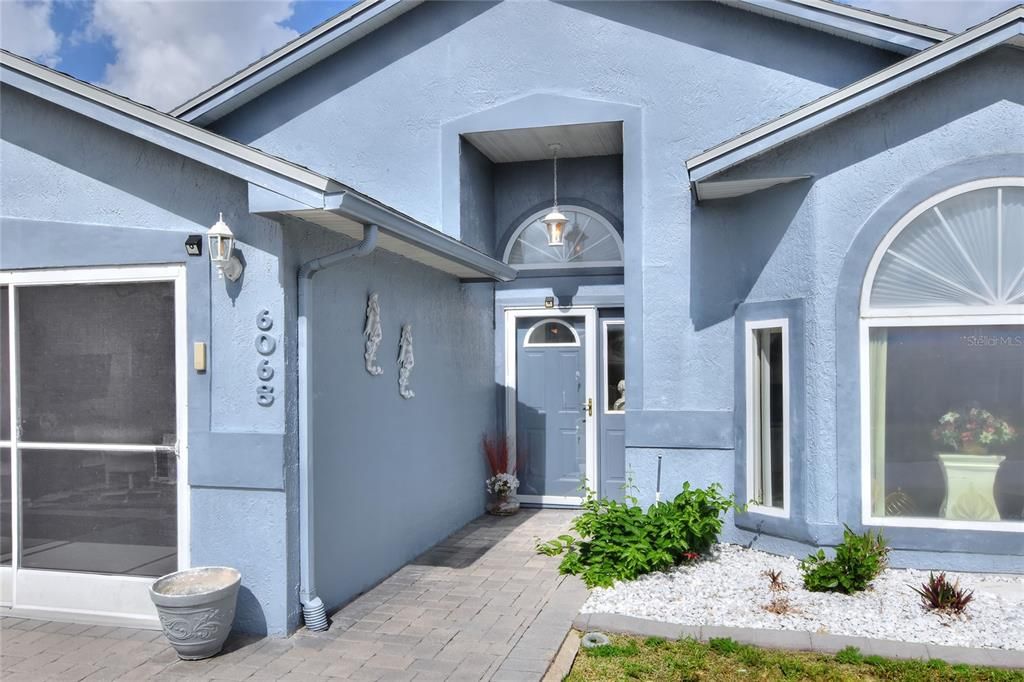 В аренду: $1,800 (2 спален, 2 ванн, 1762 Квадратных фут)