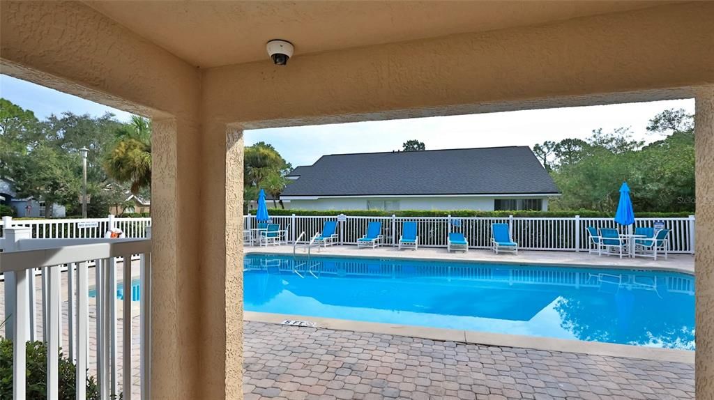 Activo con contrato: $399,000 (3 camas, 2 baños, 2038 Pies cuadrados)