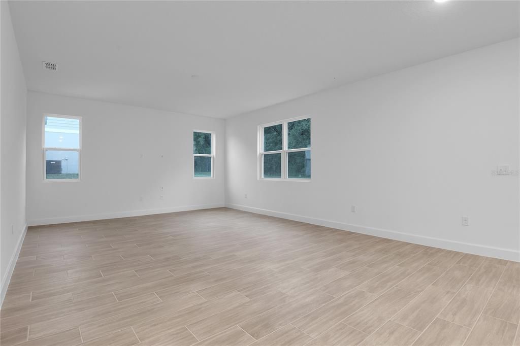 На продажу: $529,999 (4 спален, 3 ванн, 2670 Квадратных фут)