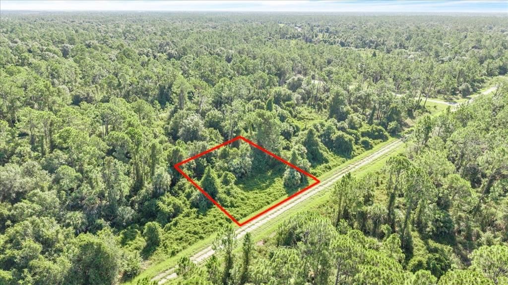 На продажу: $15,000 (0.24 acres)