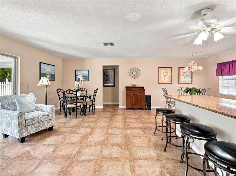 For Sale: $449,000 (3 beds, 3 baths, 1744 Square Feet)