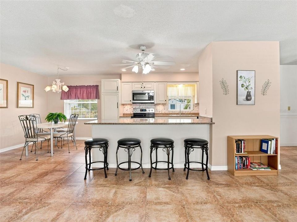 For Sale: $449,000 (3 beds, 3 baths, 1744 Square Feet)