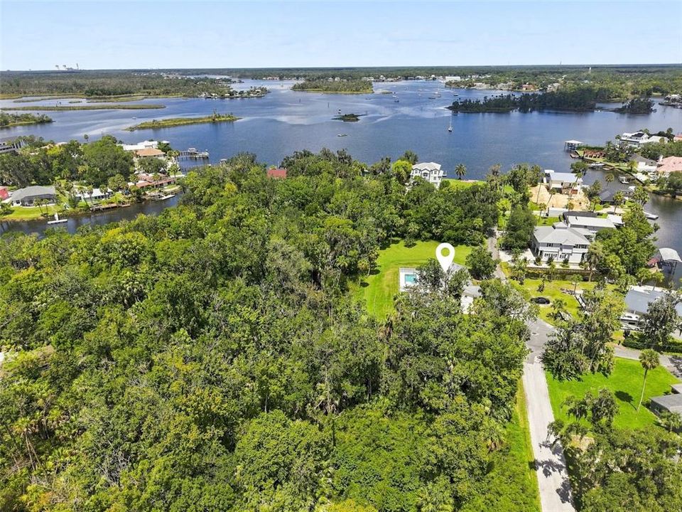 For Sale: $449,000 (3 beds, 3 baths, 1744 Square Feet)