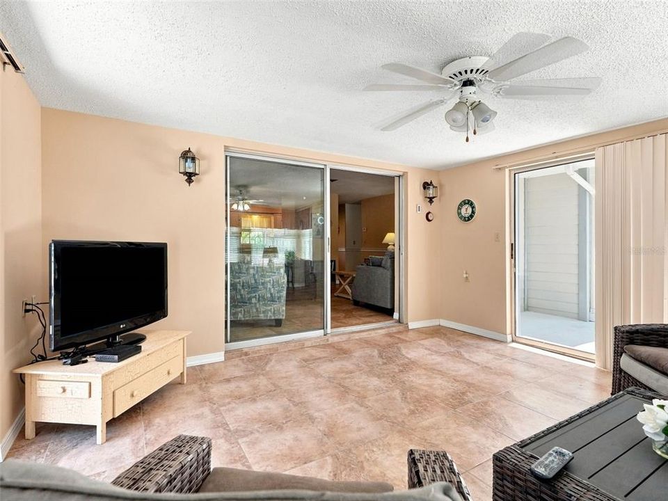 For Sale: $449,000 (3 beds, 3 baths, 1744 Square Feet)