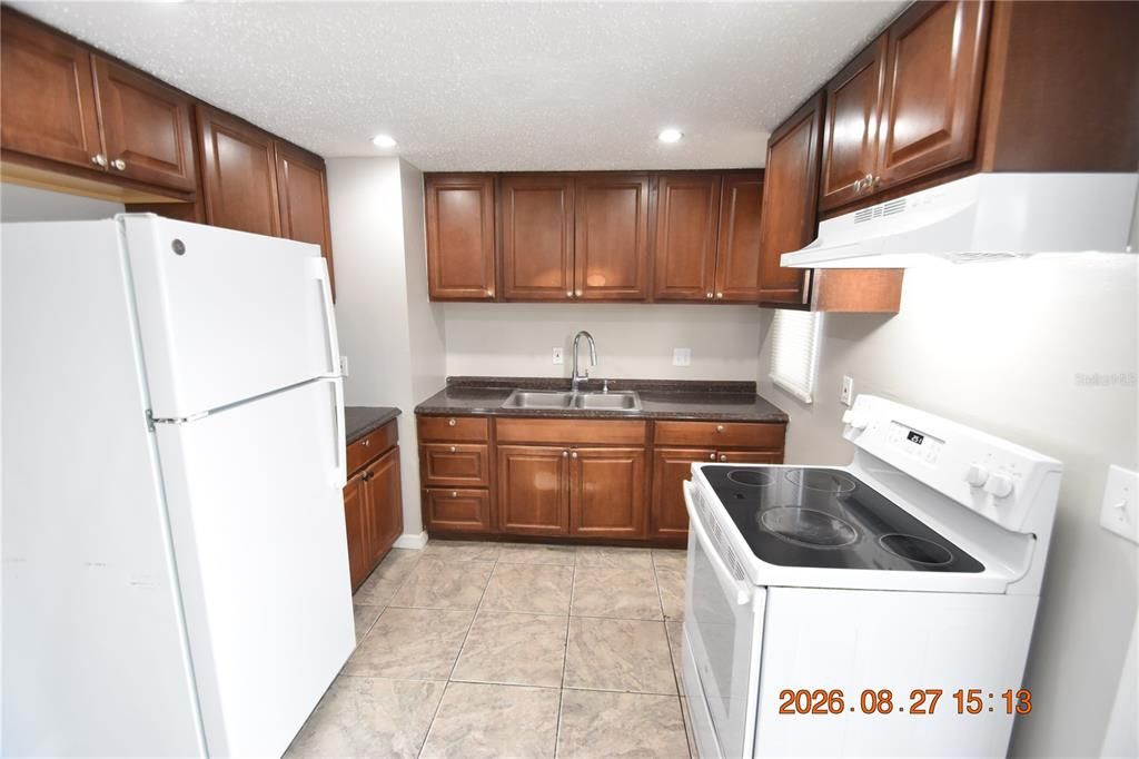 En Renta: $1,895 (3 camas, 1 baños, 1080 Pies cuadrados)
