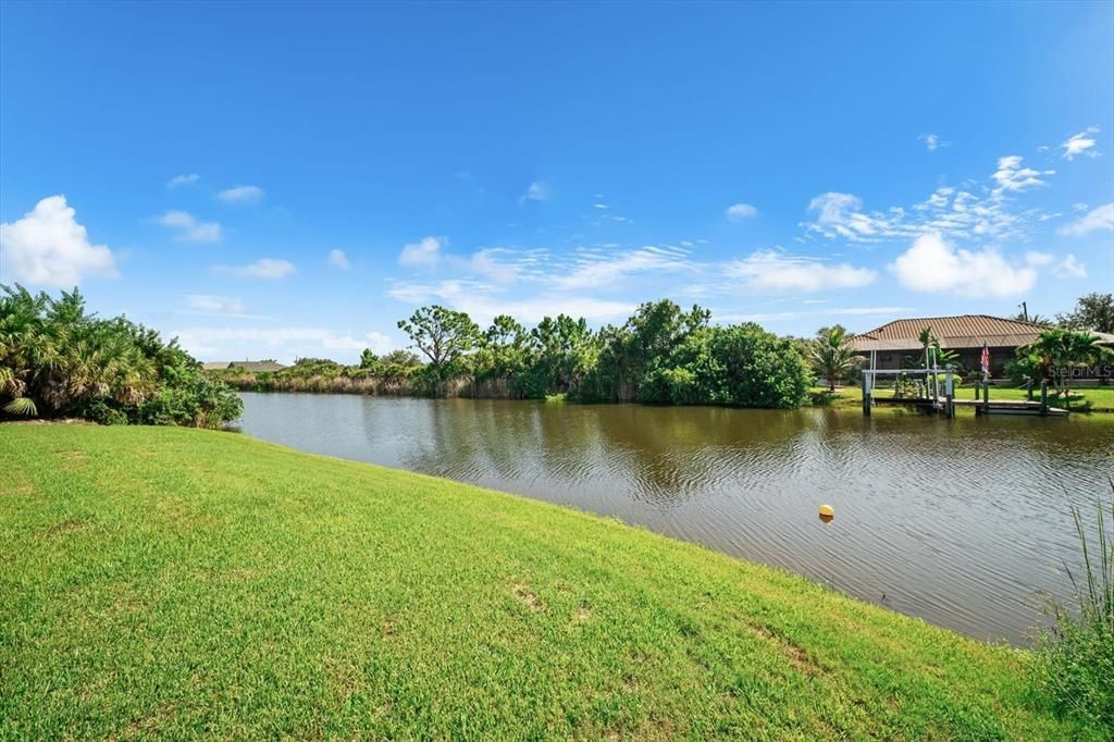 En Venta: $749,000 (3 camas, 2 baños, 2083 Pies cuadrados)