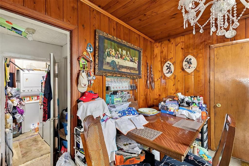 На продажу: $369,990 (4 спален, 3 ванн, 1823 Квадратных фут)