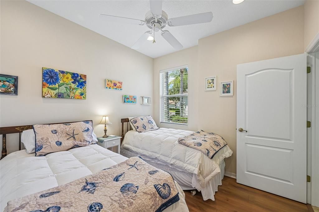 For Sale: $239,900 (3 beds, 2 baths, 1429 Square Feet)
