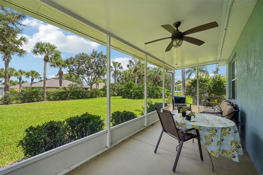 For Sale: $239,900 (3 beds, 2 baths, 1429 Square Feet)
