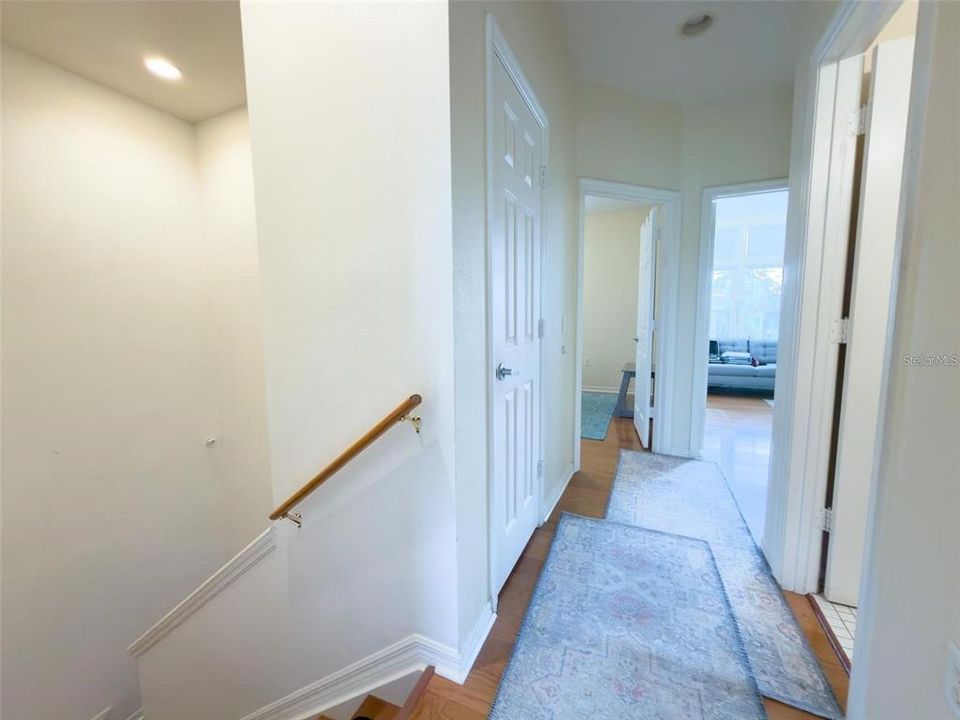 В аренду: $2,200 (3 спален, 2 ванн, 1282 Квадратных фут)