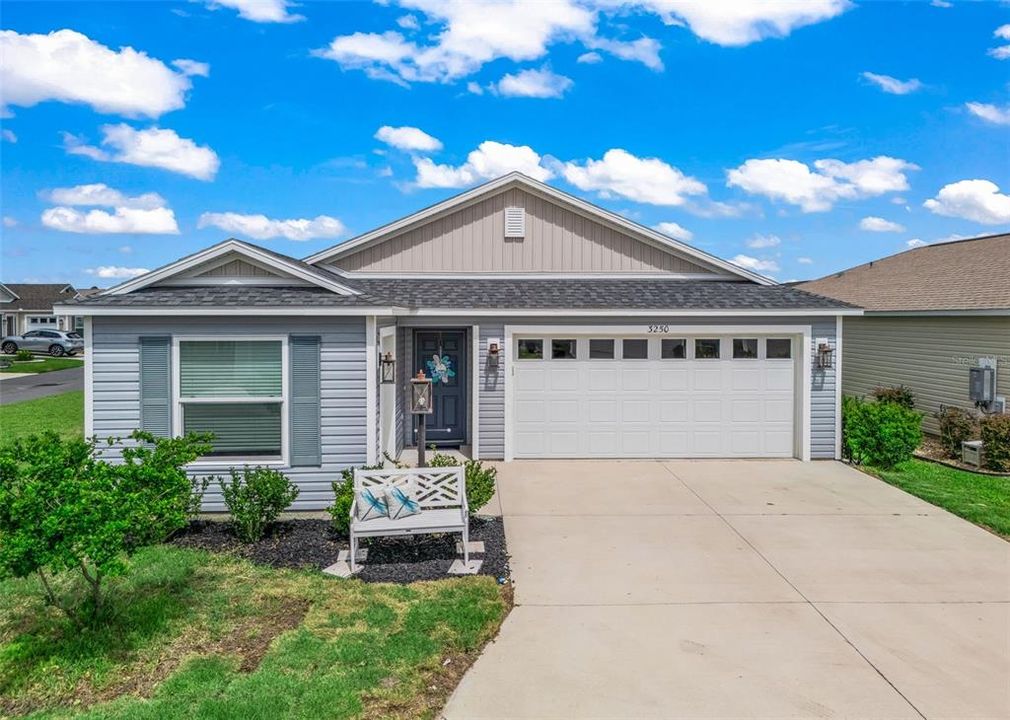 For Sale: $339,000 (3 beds, 2 baths, 1426 Square Feet)