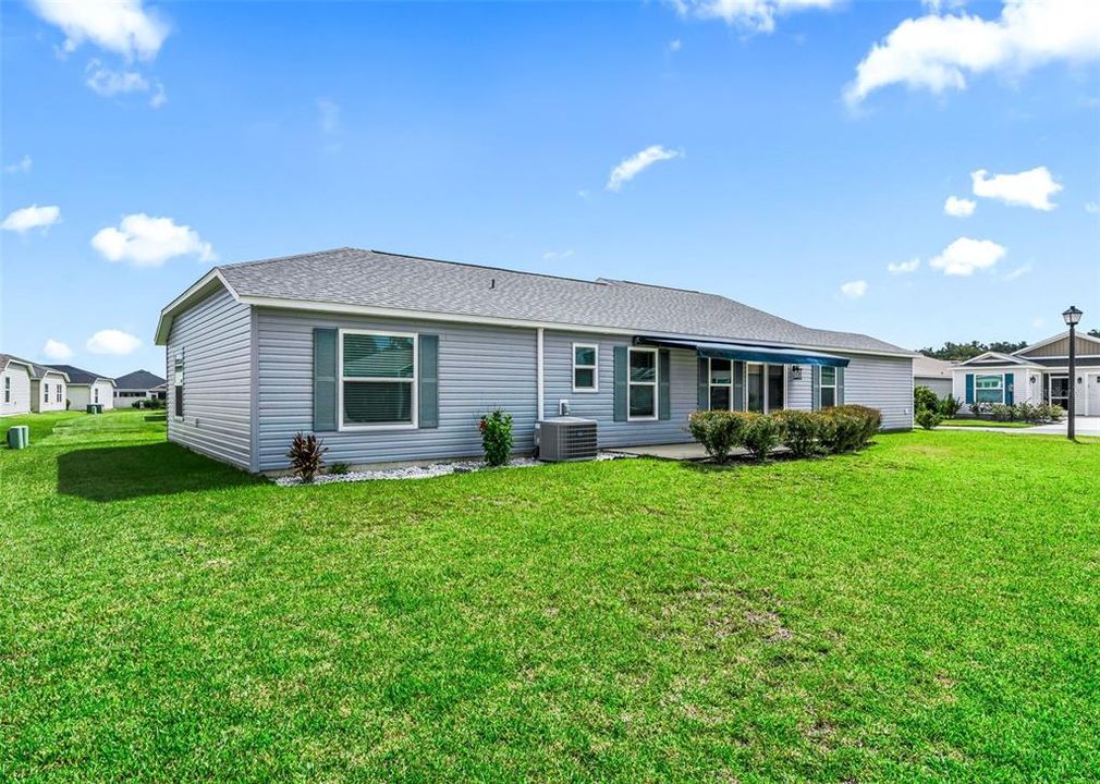For Sale: $339,000 (3 beds, 2 baths, 1426 Square Feet)