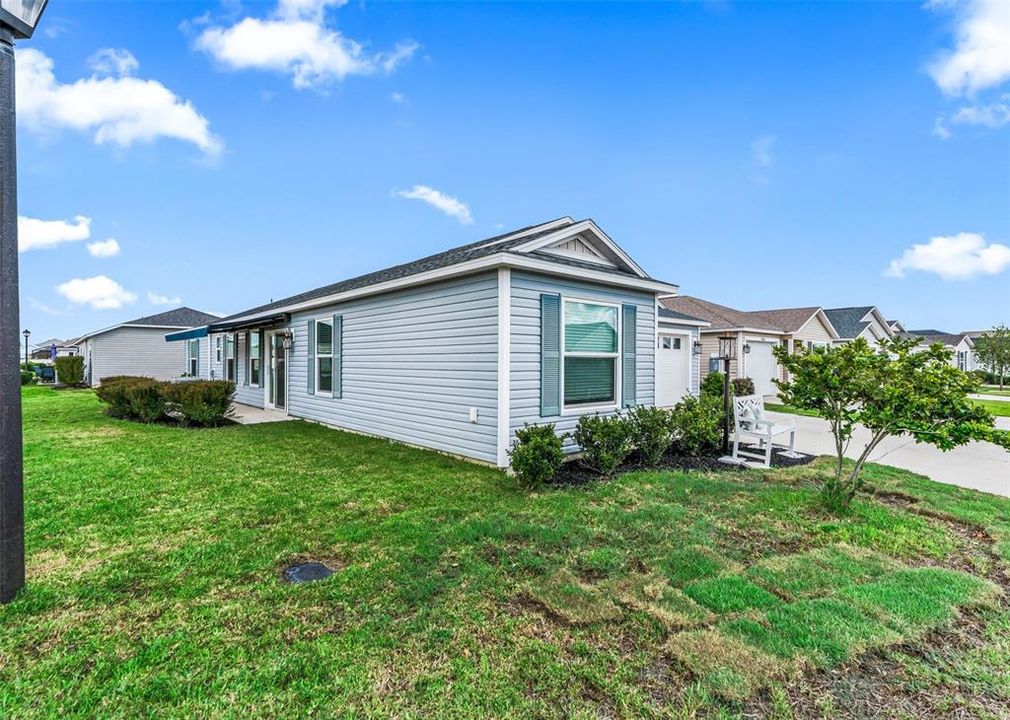 For Sale: $339,000 (3 beds, 2 baths, 1426 Square Feet)
