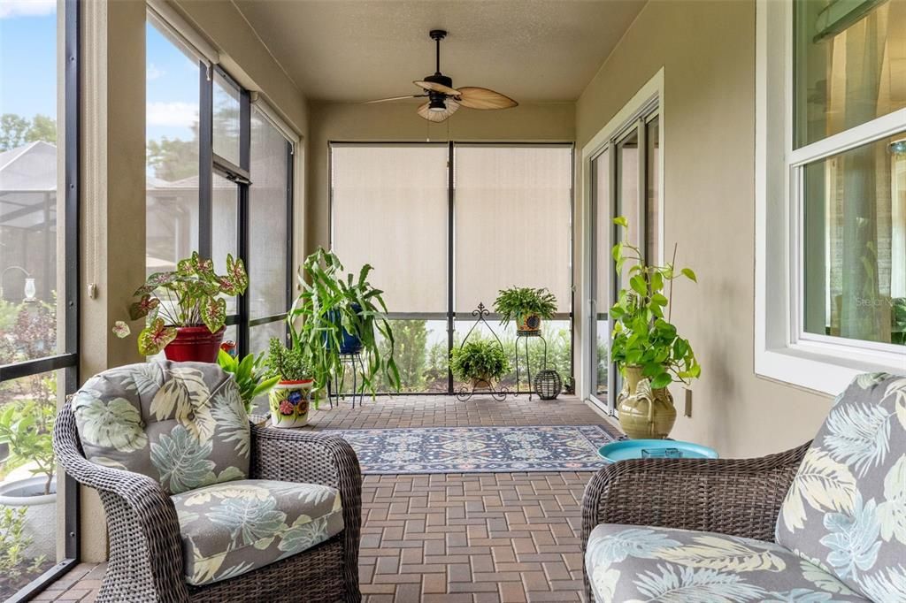 For Sale: $525,000 (2 beds, 2 baths, 2264 Square Feet)
