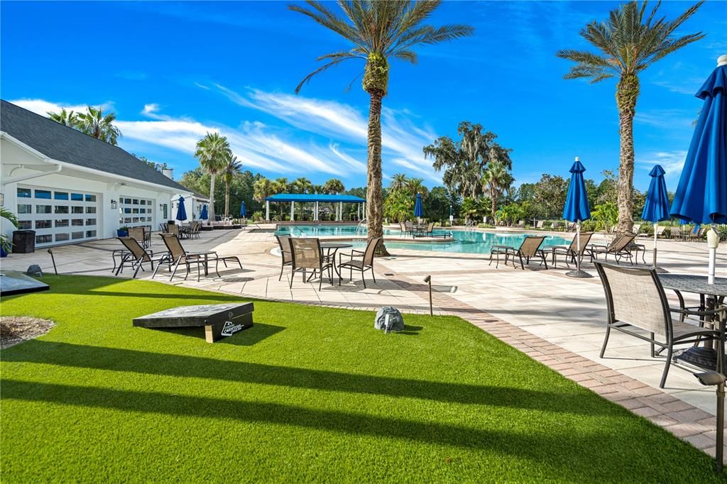 For Sale: $525,000 (2 beds, 2 baths, 2264 Square Feet)