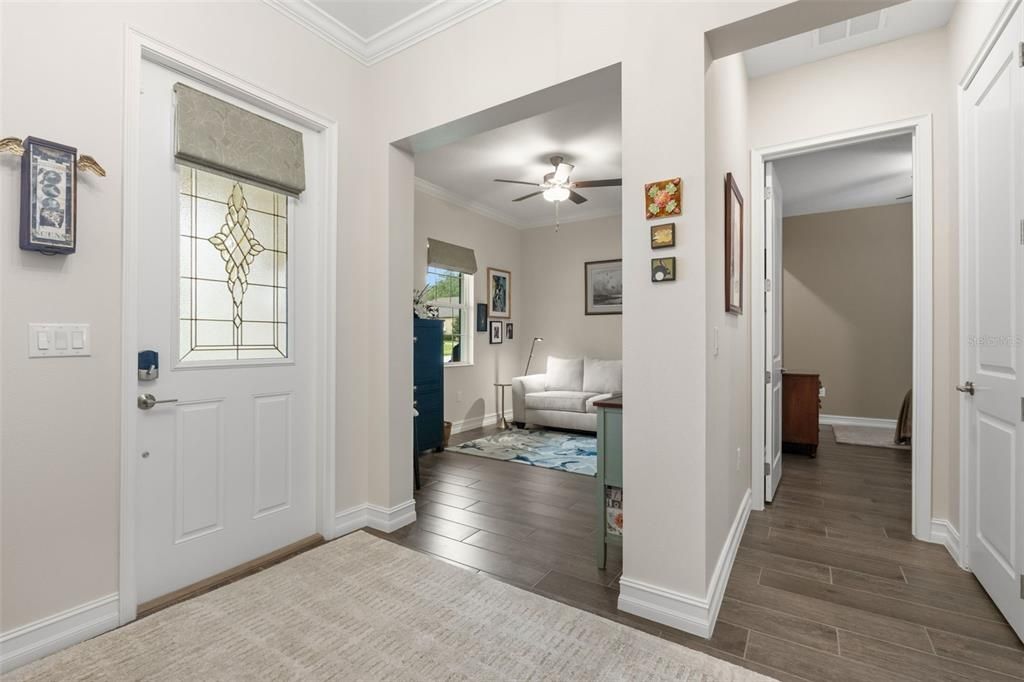 For Sale: $525,000 (2 beds, 2 baths, 2264 Square Feet)