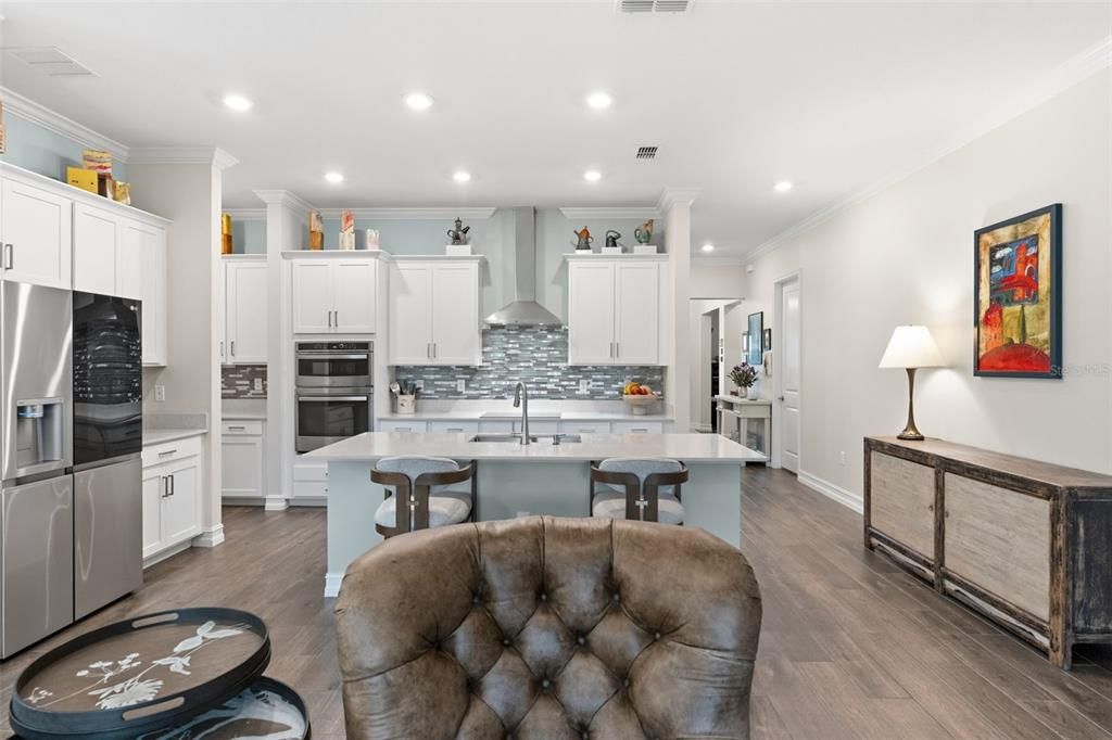 For Sale: $525,000 (2 beds, 2 baths, 2264 Square Feet)