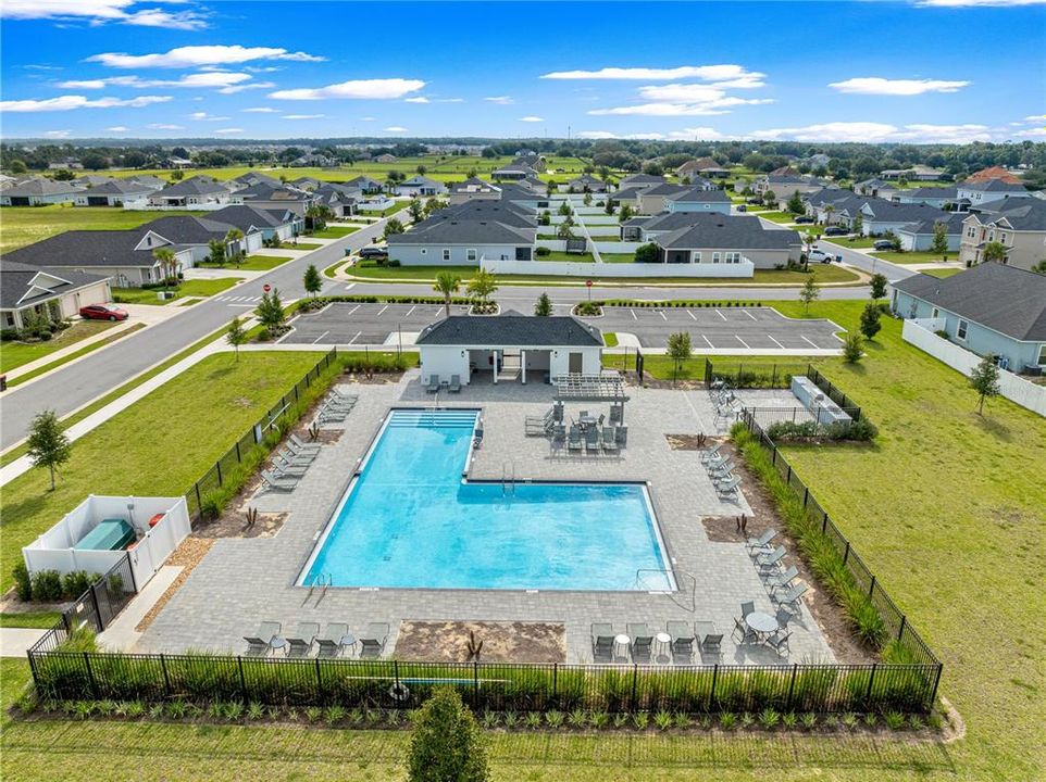 For Sale: $373,500 (4 beds, 3 baths, 2598 Square Feet)