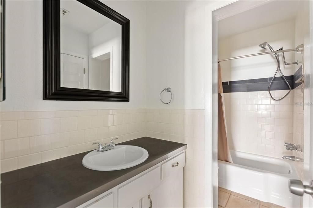 En Renta: $1,695 (2 camas, 1 baños, 875 Pies cuadrados)