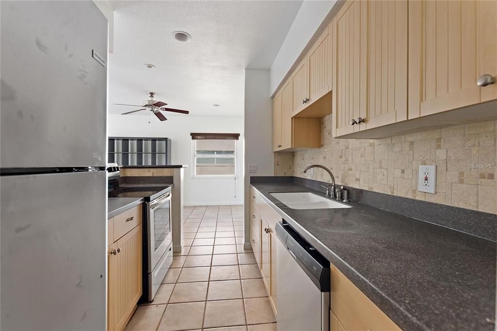 En Renta: $1,695 (2 camas, 1 baños, 875 Pies cuadrados)