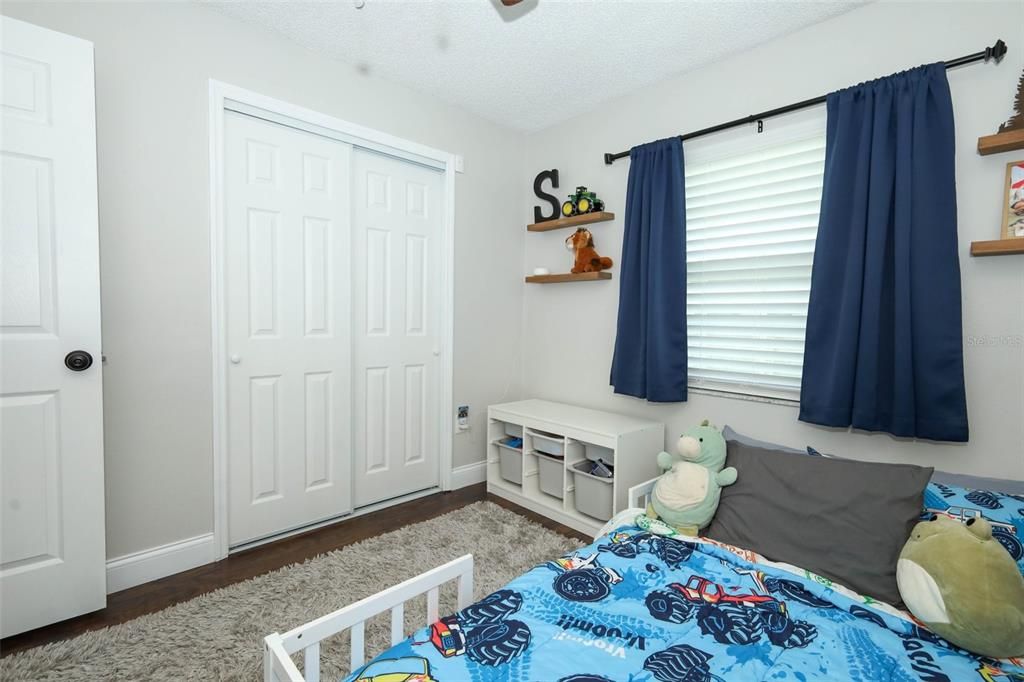 For Sale: $315,000 (3 beds, 2 baths, 1110 Square Feet)