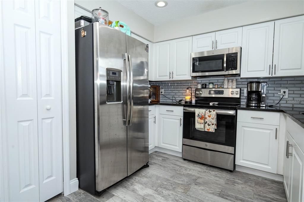 For Sale: $315,000 (3 beds, 2 baths, 1110 Square Feet)