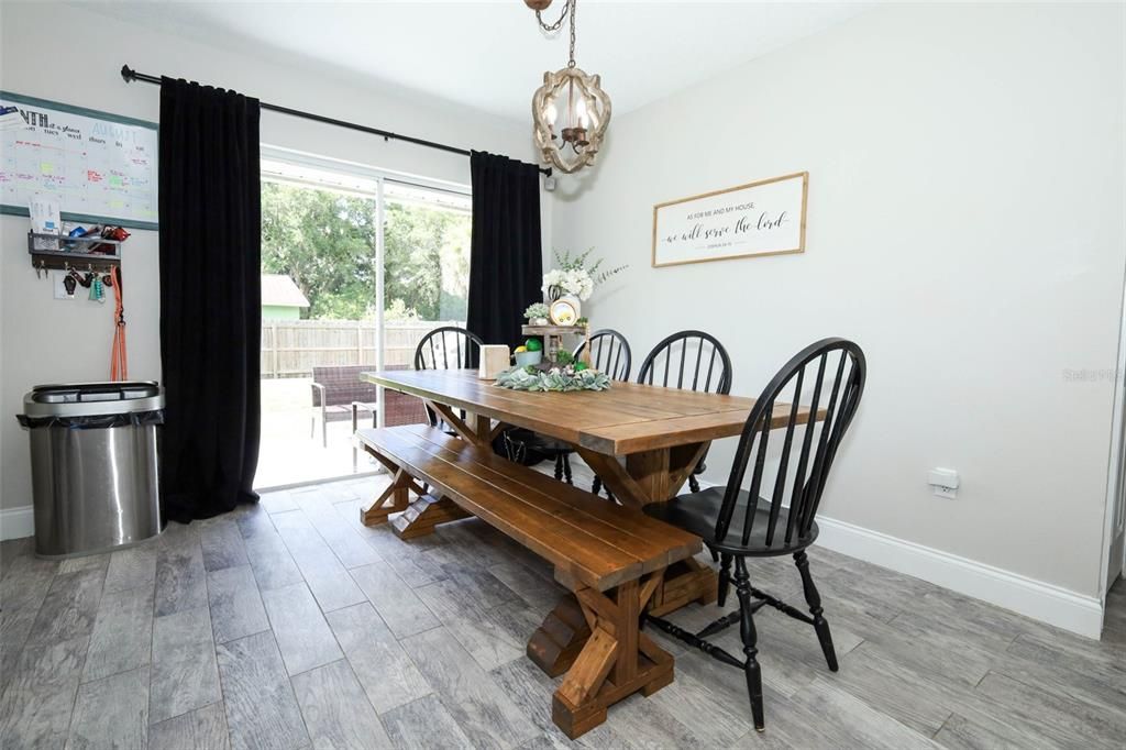 For Sale: $315,000 (3 beds, 2 baths, 1110 Square Feet)