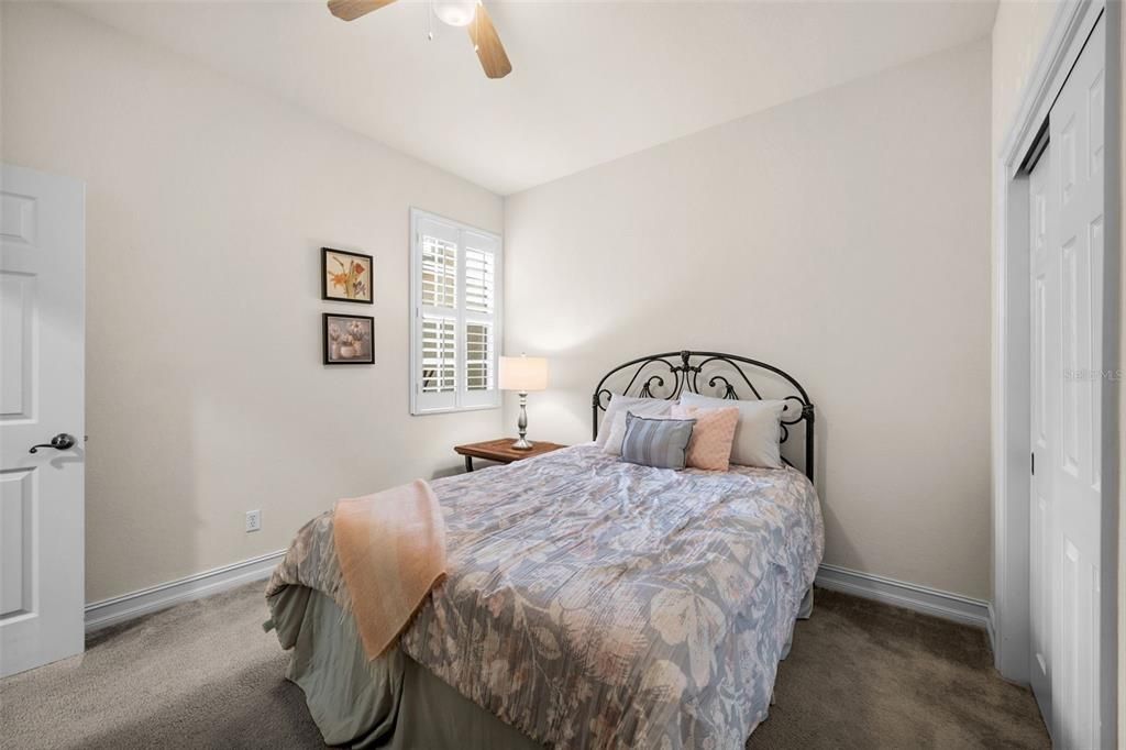 For Sale: $475,000 (3 beds, 2 baths, 1496 Square Feet)