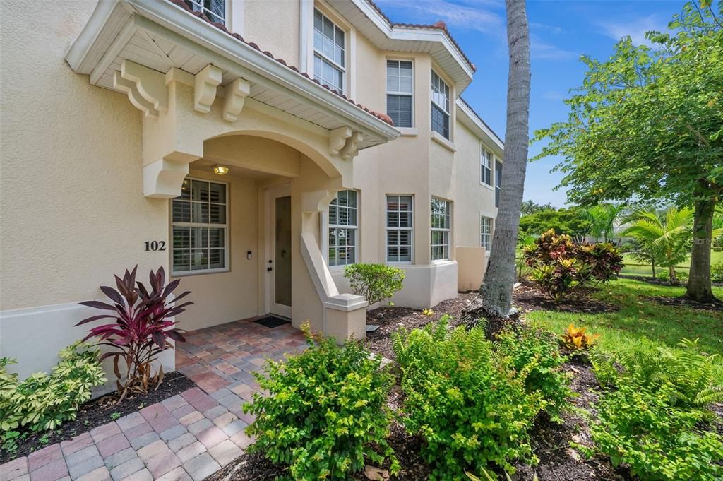 For Sale: $475,000 (3 beds, 2 baths, 1496 Square Feet)