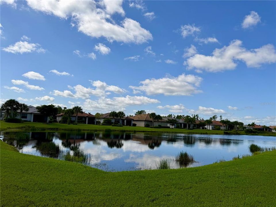 En Venta: $379,000 (2 camas, 2 baños, 1698 Pies cuadrados)