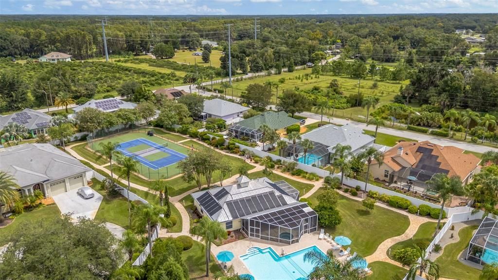 En Venta: $675,000 (3 camas, 3 baños, 2636 Pies cuadrados)